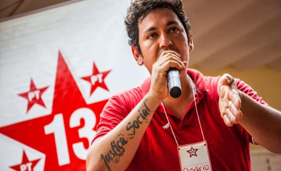 Após mais uma denúncia de Rocha contra o governo, Cesário do PT diz: "Não adianta tentar fingir que não é seu governo, Major"